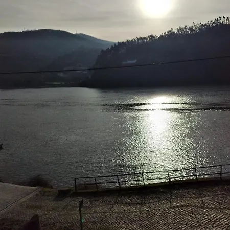Xo Douro River View Pool